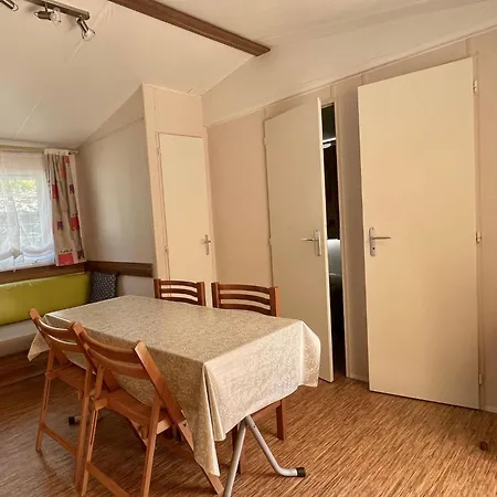 Jf79 Mobile - 2 Bedrooms In Family *